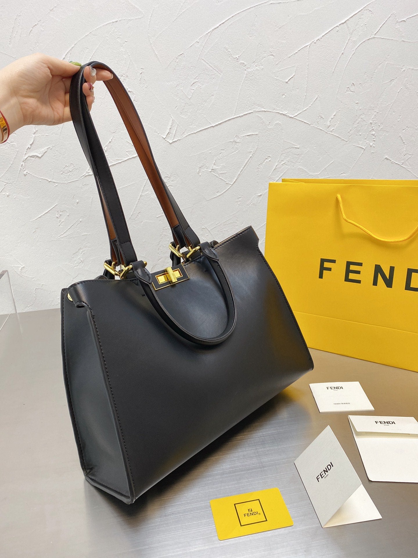 Luxury  Bags Fendi 139