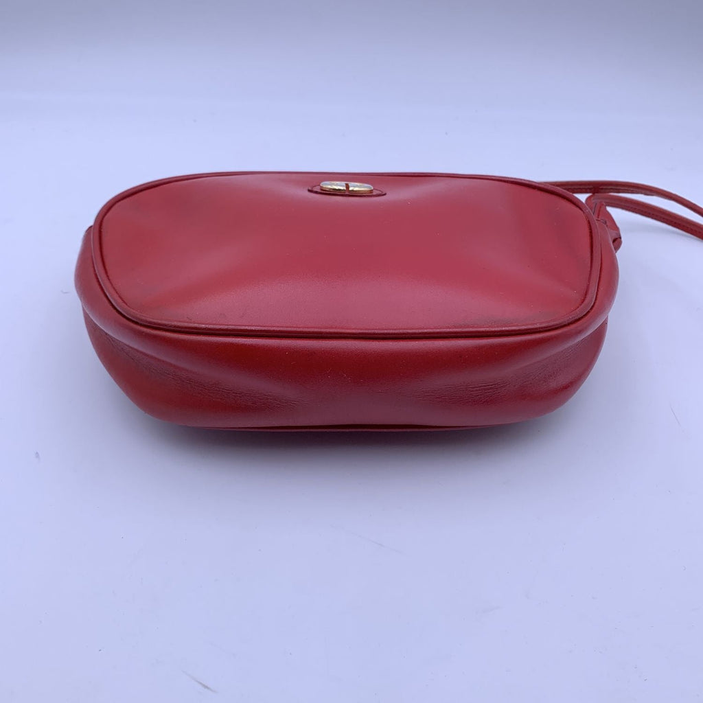 Gucci Vintage Red Leather Small Crossbody Messenger Bag