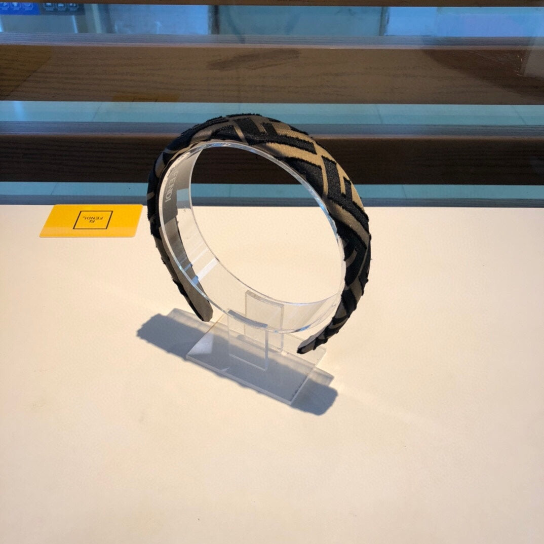 Luxury Hair Band Fendi 052