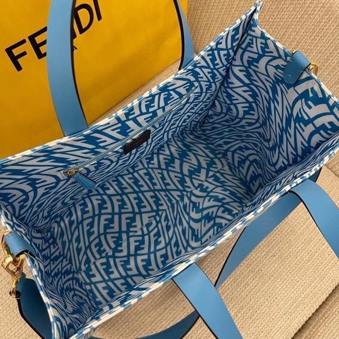 Designer Handbags Fendi 165