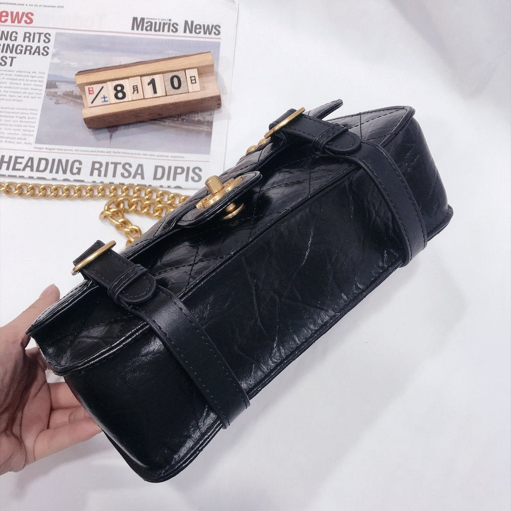 Designer Handbags Chanel 213