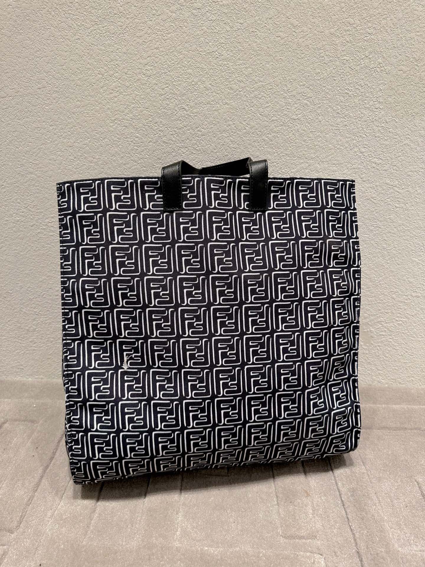 Luxury Bags Fendi 285