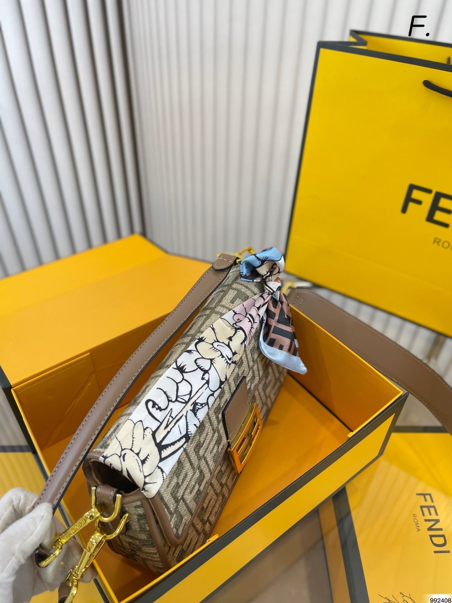 Luxury  Bags Fendi 268