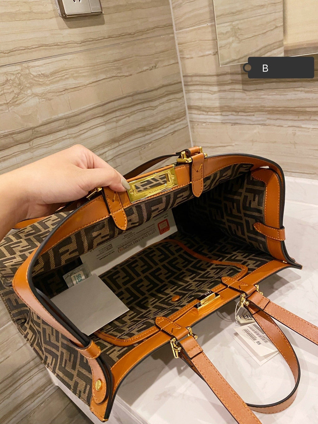 Luxury  Bags Fendi 147