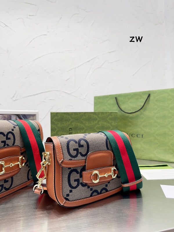 Luxury - Gucci Bags - 205