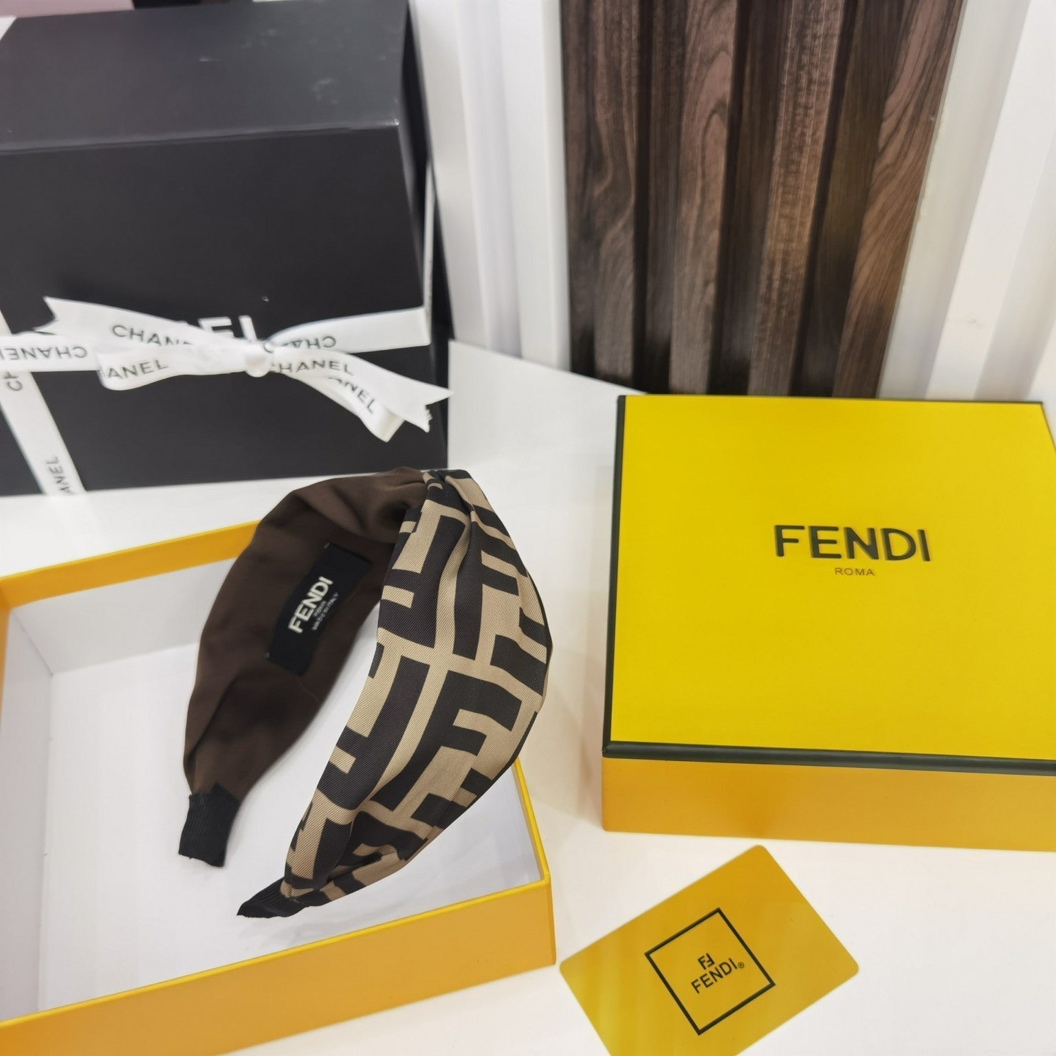 Luxury Hair Band Fendi 038