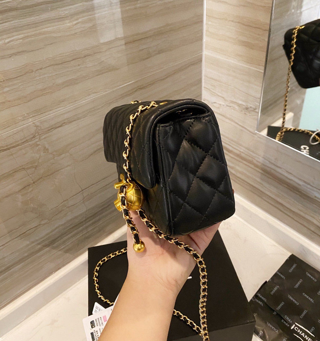 Designer Handbags Chanel 046