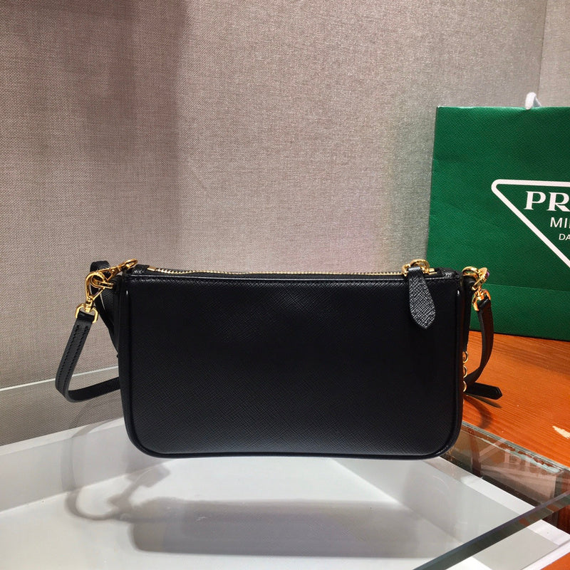 PDA - Bags District - 009