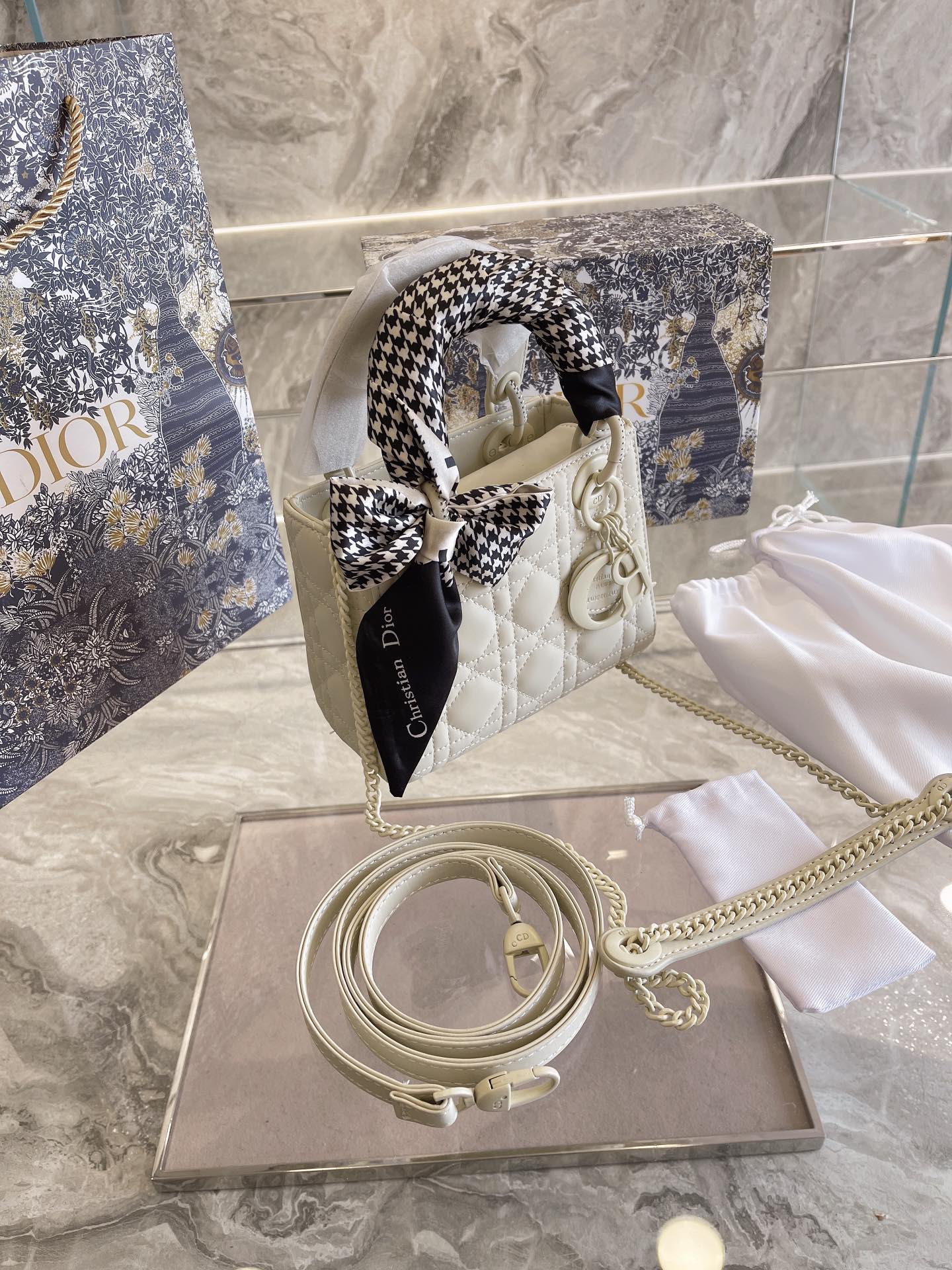 Designer Handbags dior 057