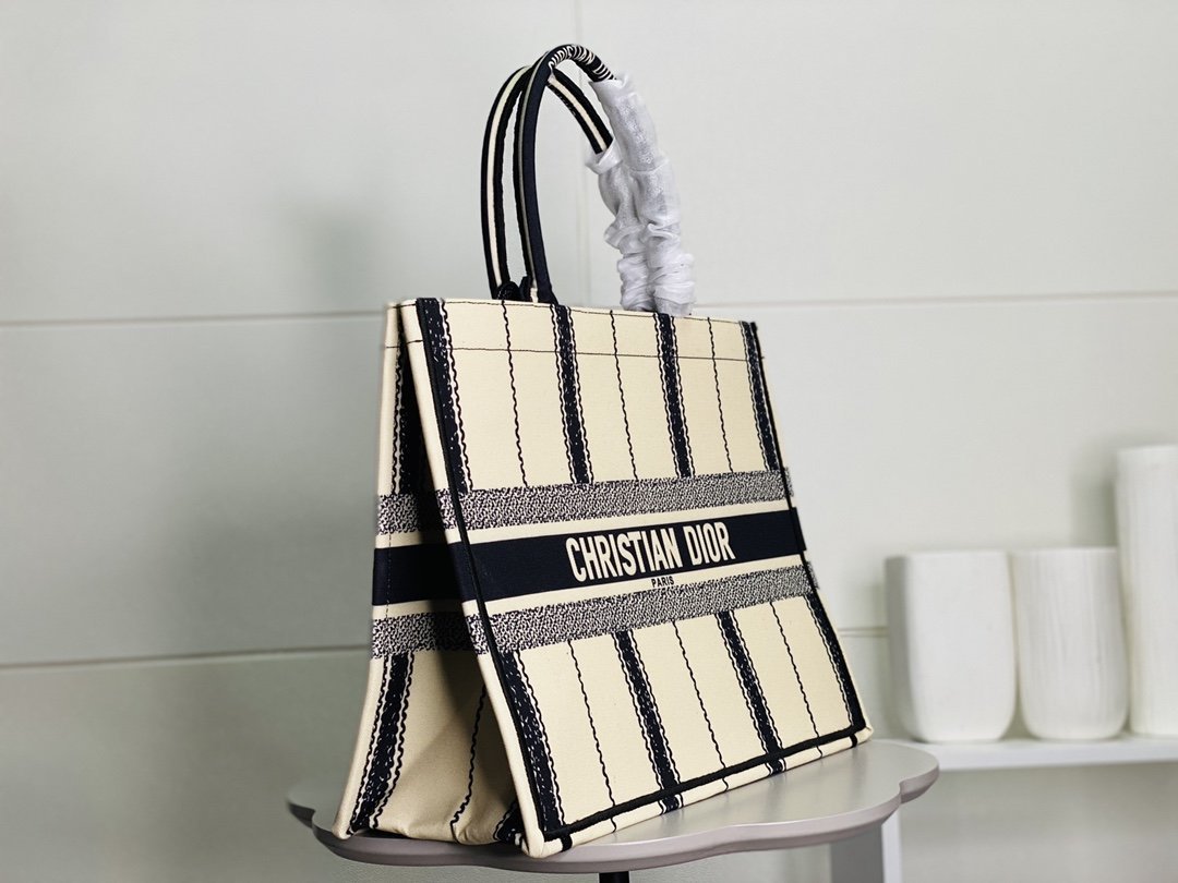 Designer Handbags dior 117