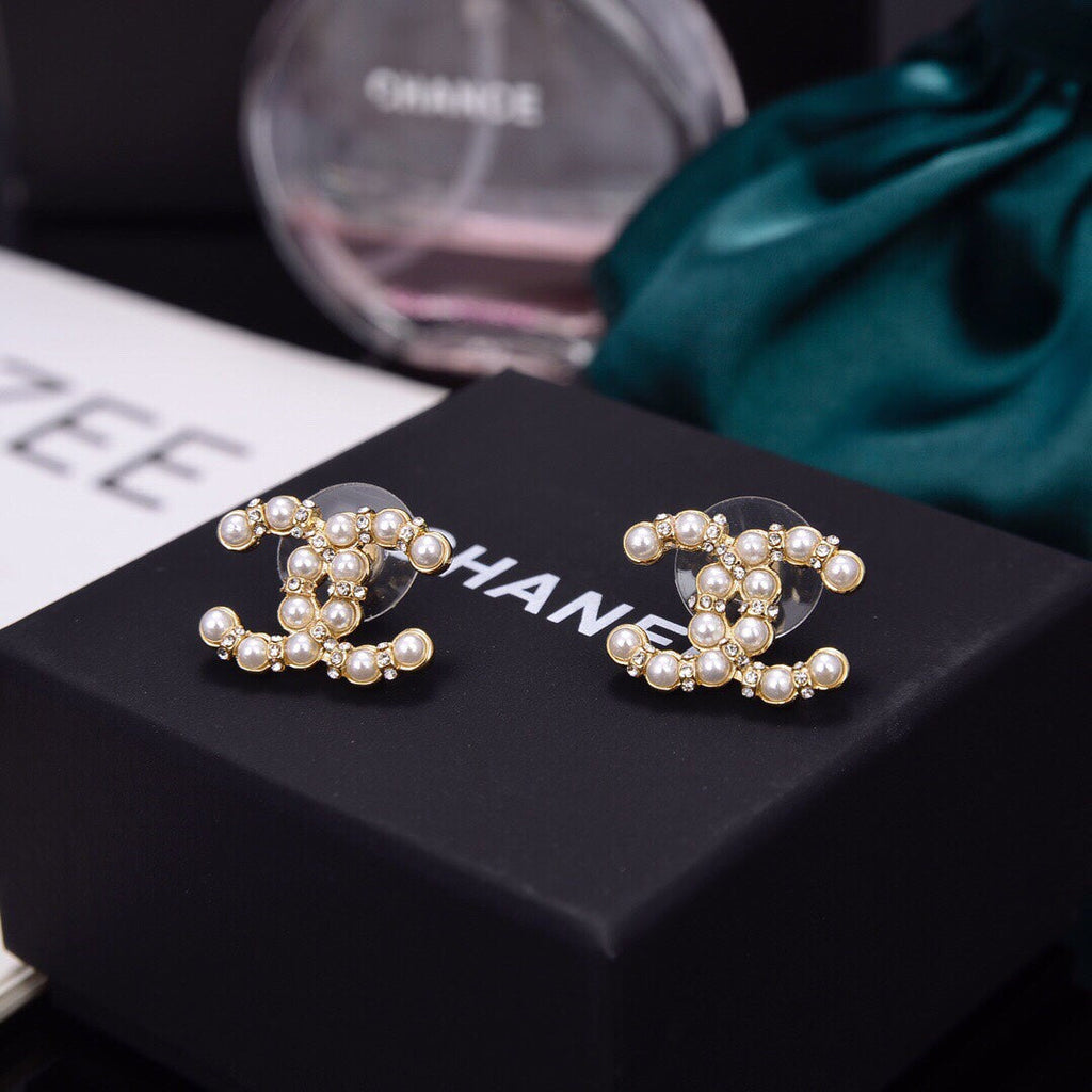 BG - Holiday Earring chanel 001