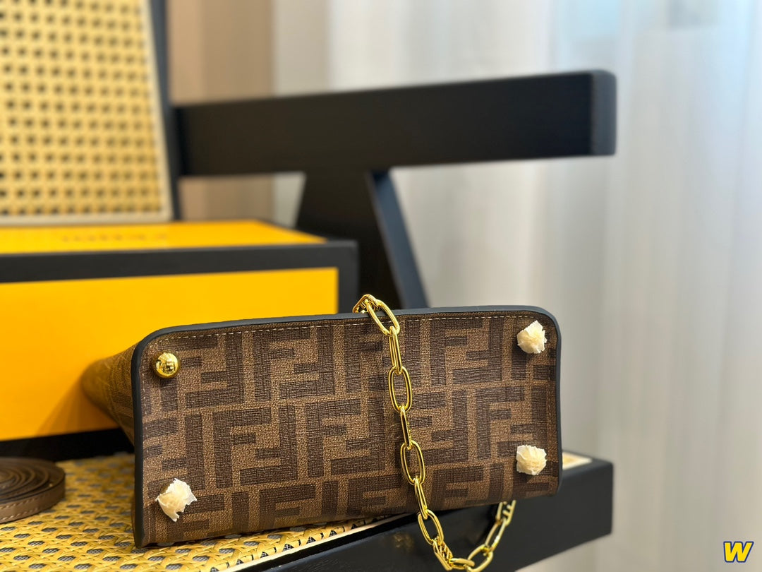 Luxury Bags Fendi 291