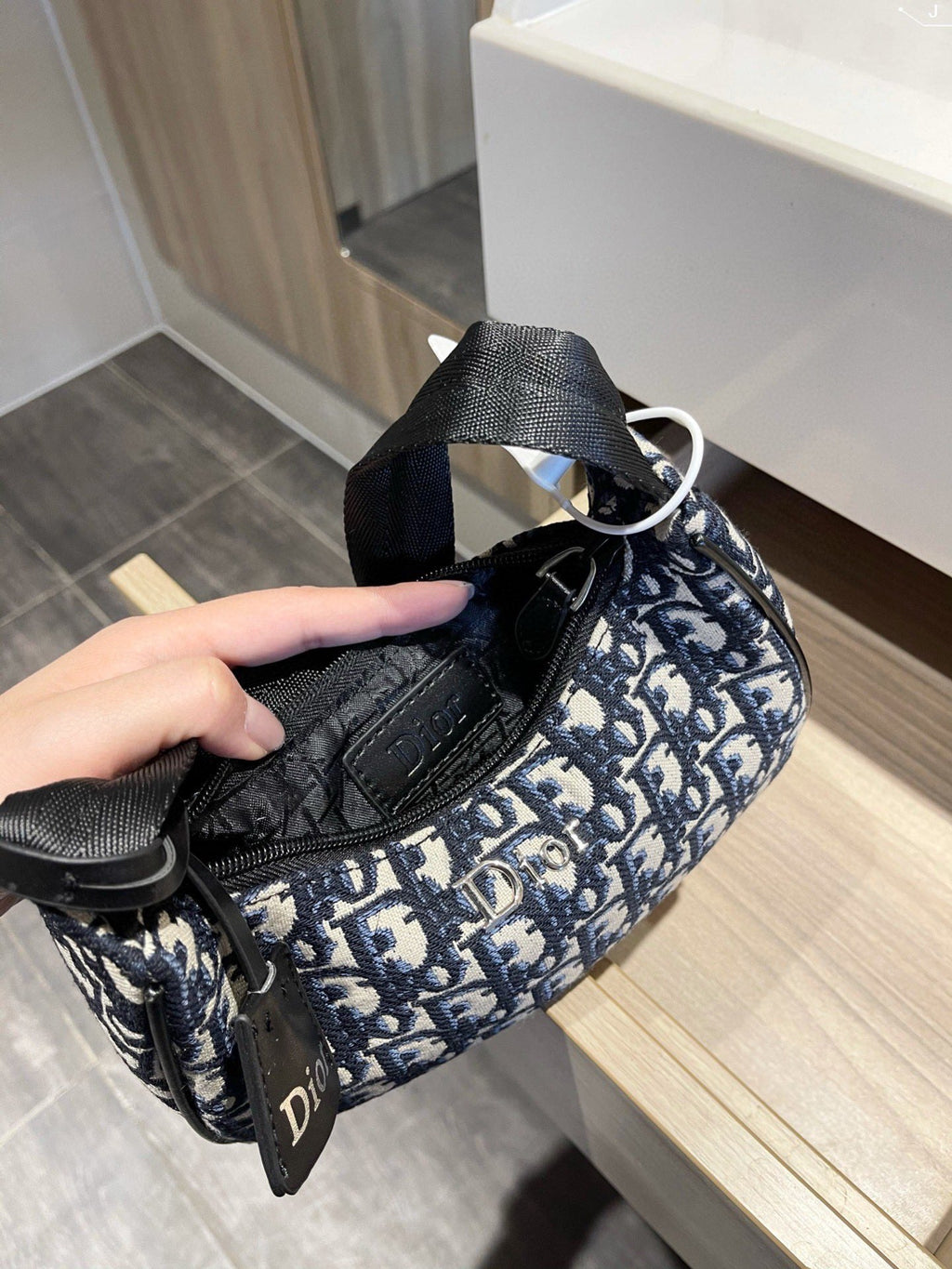 Designer Handbags dior 317