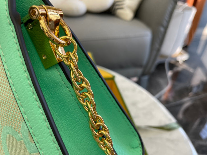 Luxury - Gucci Bags - 162