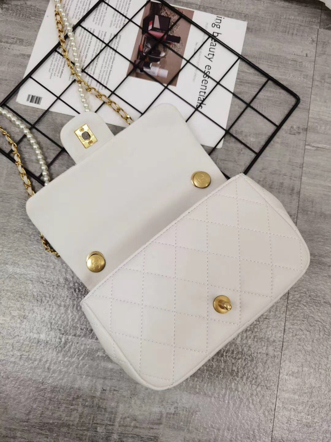 Designer Handbags Chanel 191