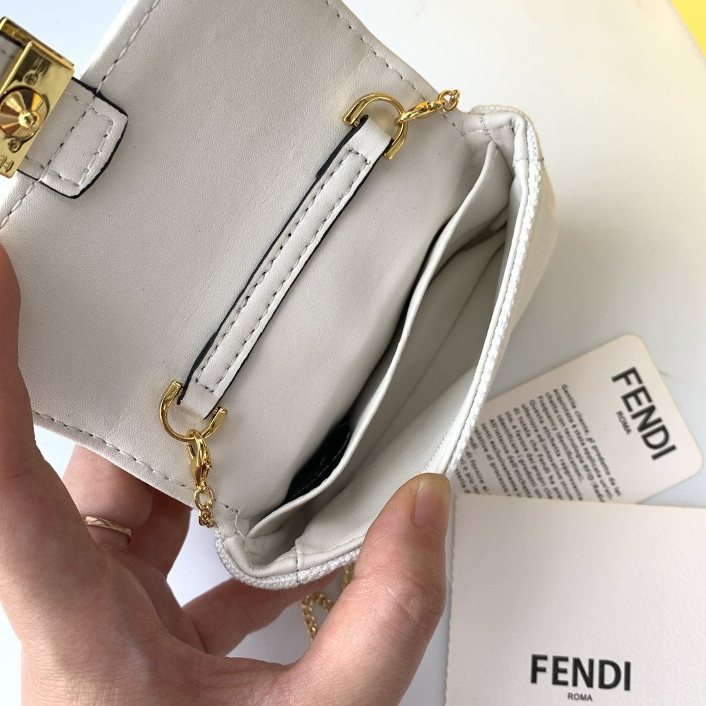 Designer Handbags Fendi 183