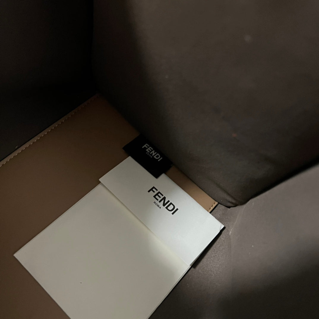 Luxury  Bags Fendi 261
