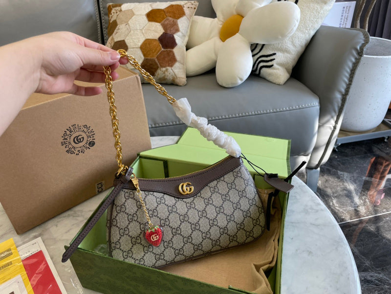 Luxury - Gucci Bags - 140