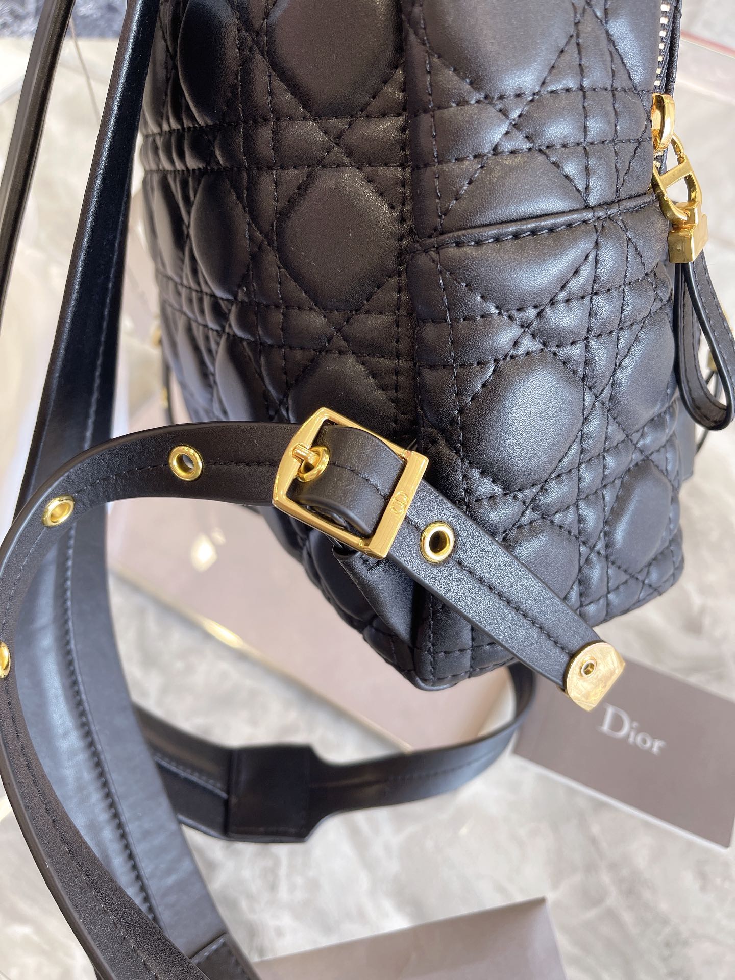 Designer Handbags dior 327