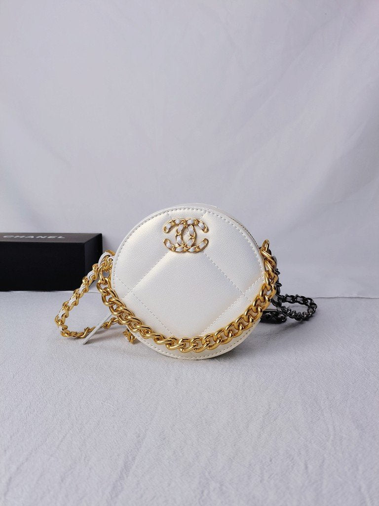 Designer Handbags Chanel 225