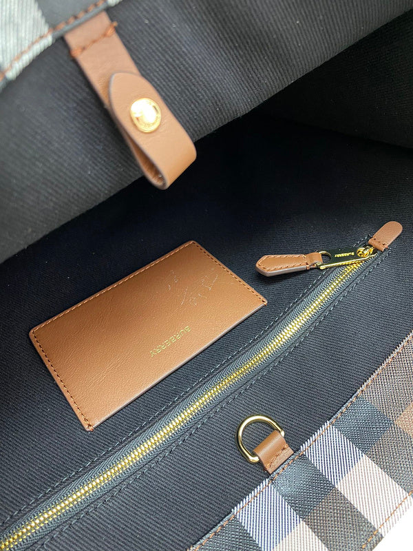 Burberry Bags - BG Bags - 336