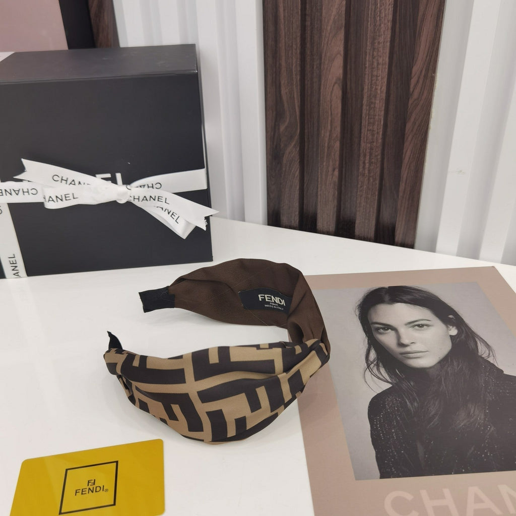 Luxury Hair Band Fendi 038