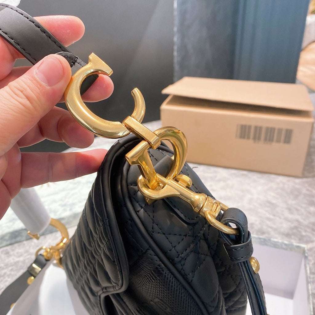 Designer Handbags dior 051
