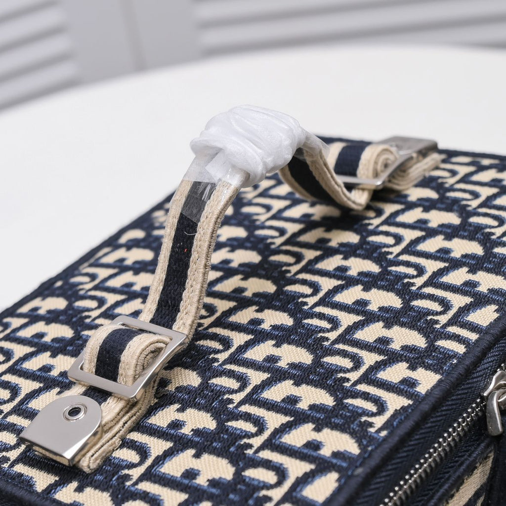 Designer Handbags dior 266