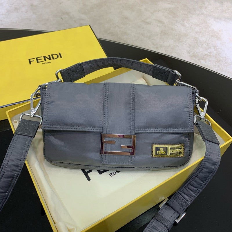 FDI - Bags District - 530