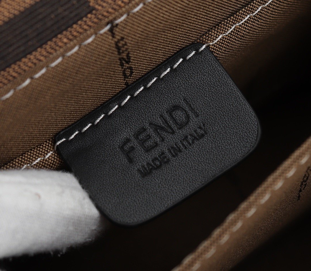 Designer Handbags Fendi 098