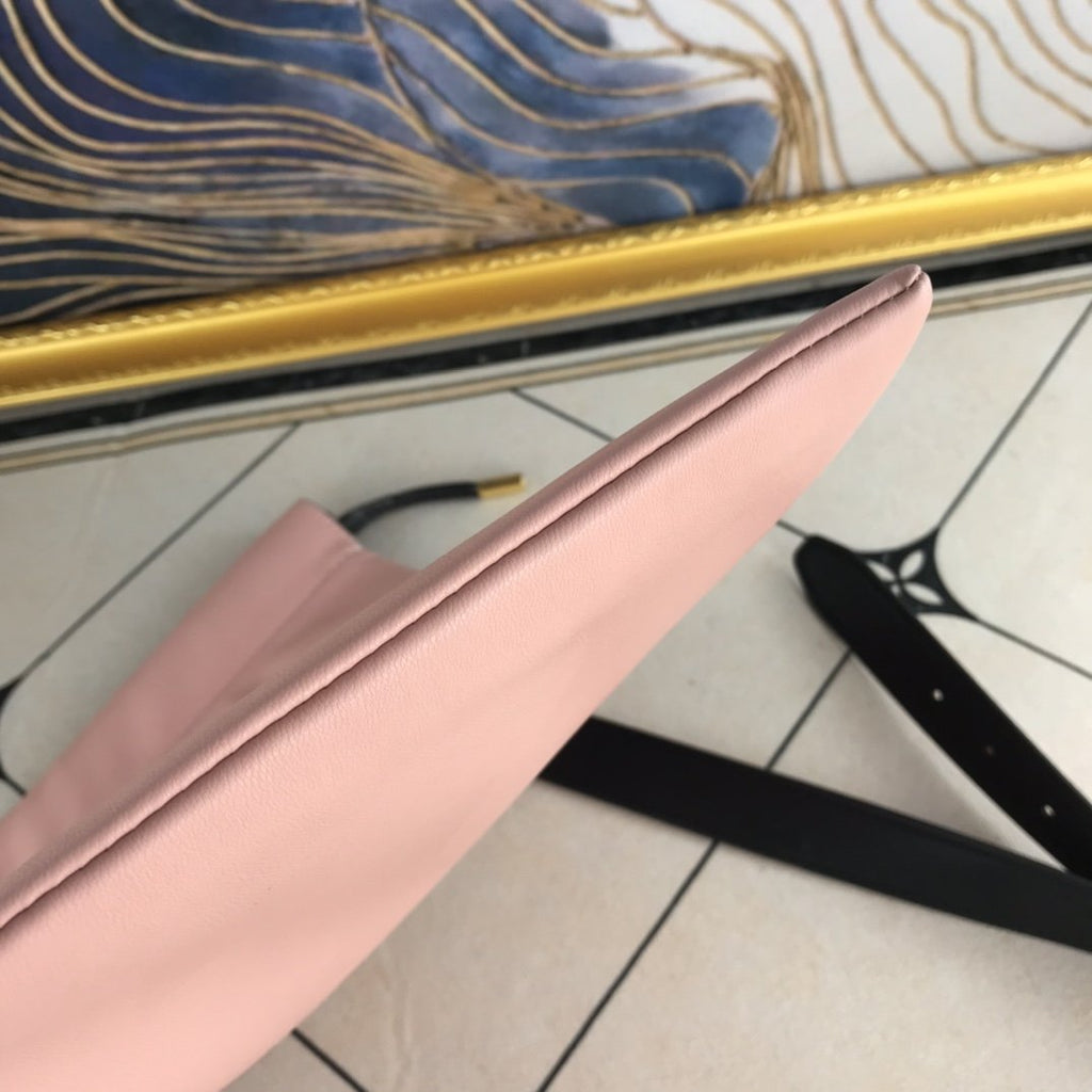 Designer Handbags Fendi 044