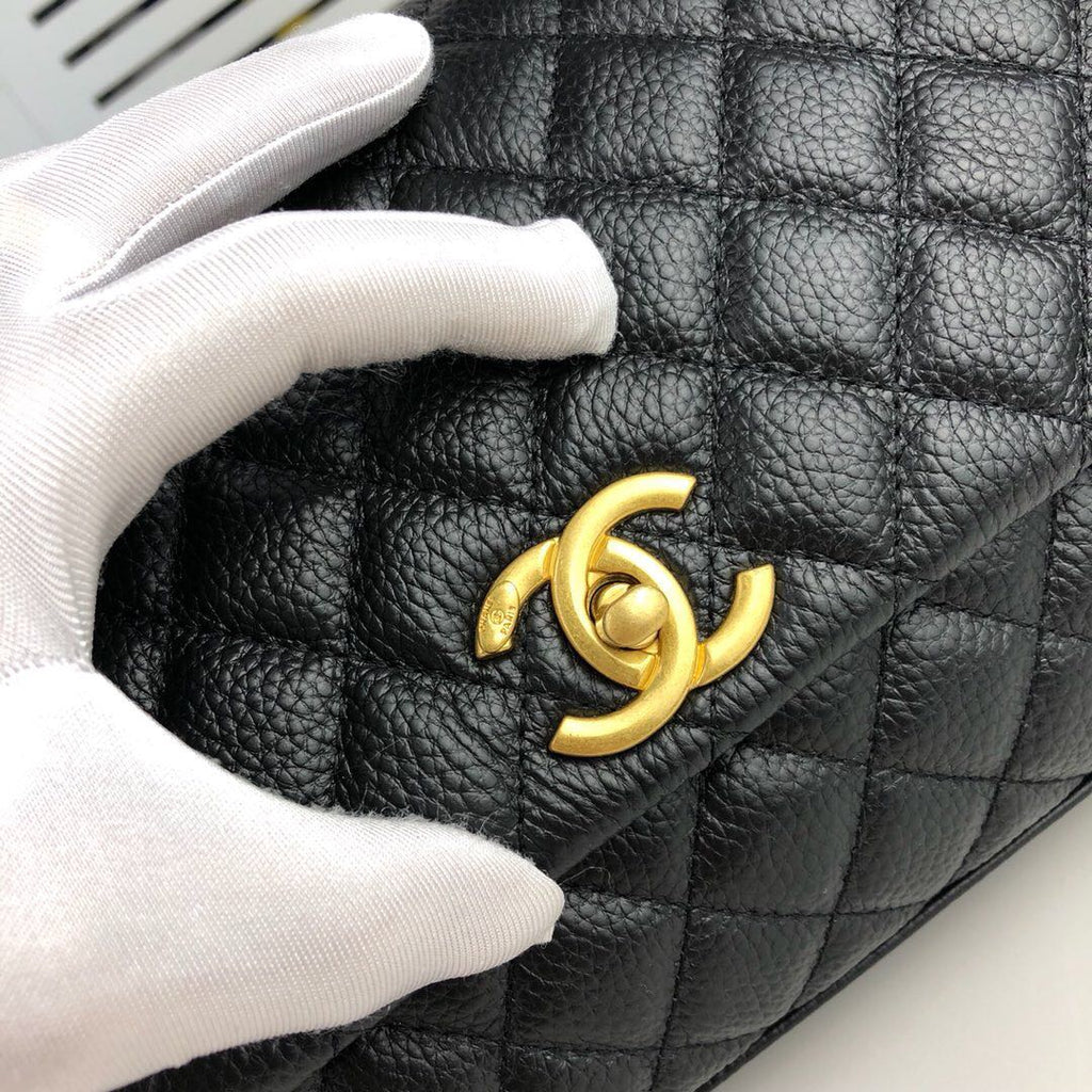 Designer Handbags Chanel 218