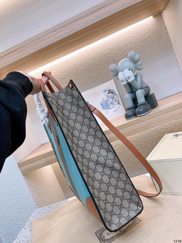 Luxury - Gucci Bags - 250
