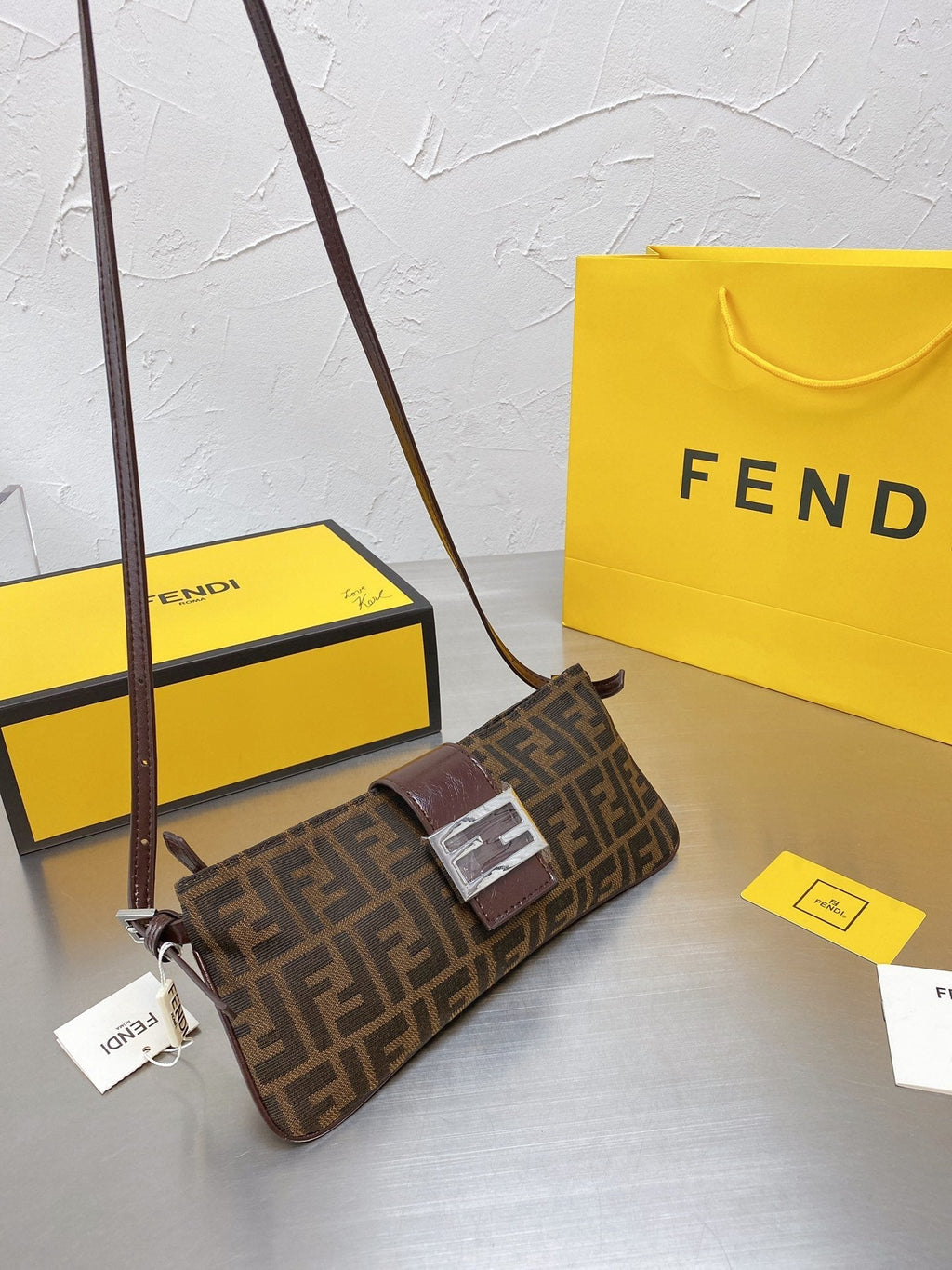 Luxury  Bags Fendi 113