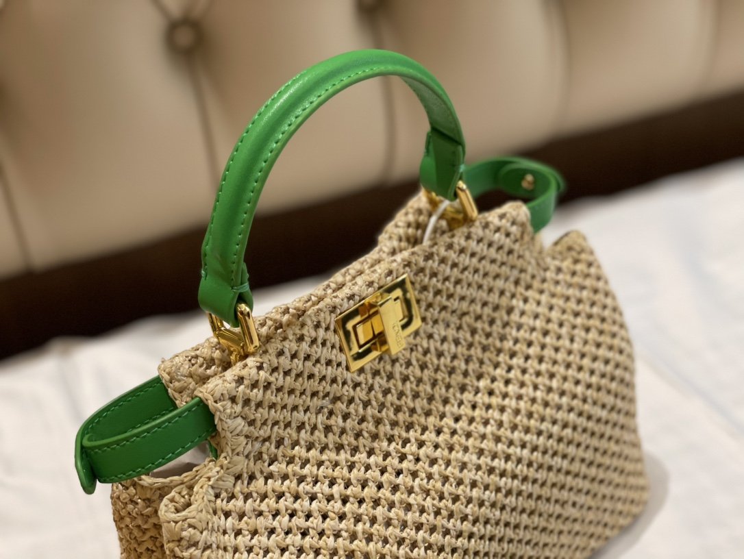 NEW Arrival Bags Fendi 103
