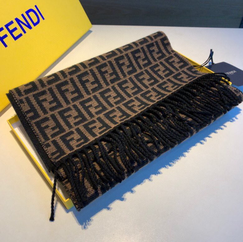 Luxury Fendi  Scarf 020
