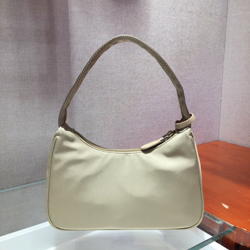 PDA - Bags District - 053