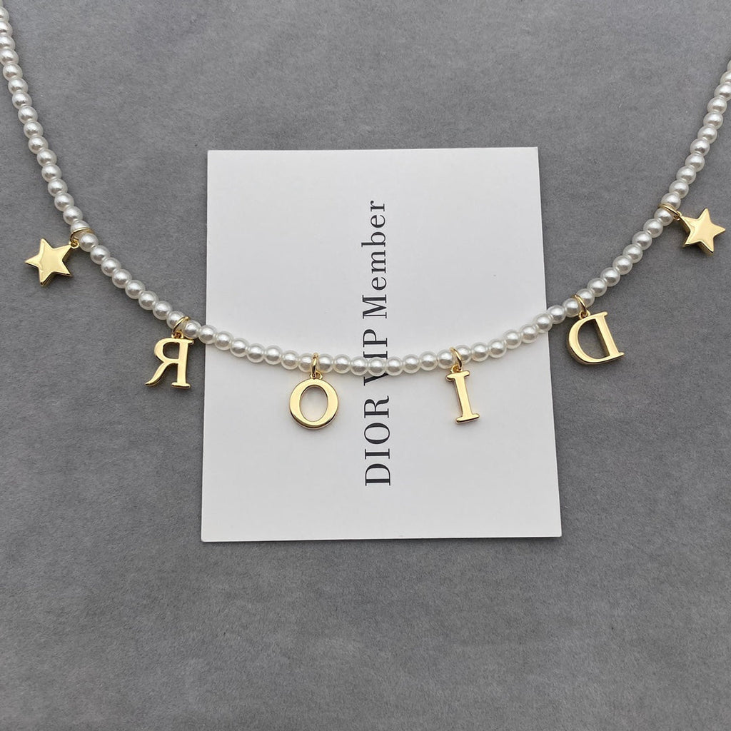 BG - Holiday Necklace dior005