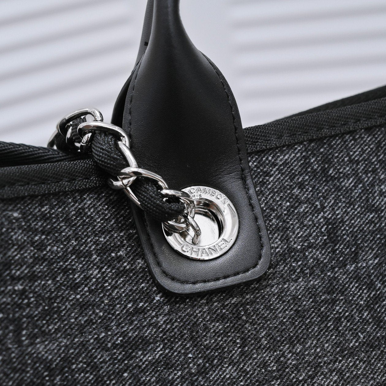 Designer Handbags Chanel 235