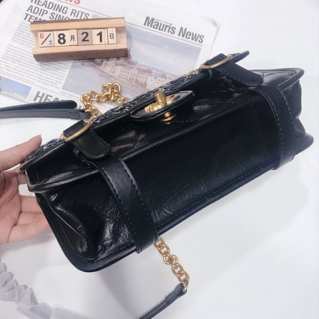 Designer Handbags Chanel 215