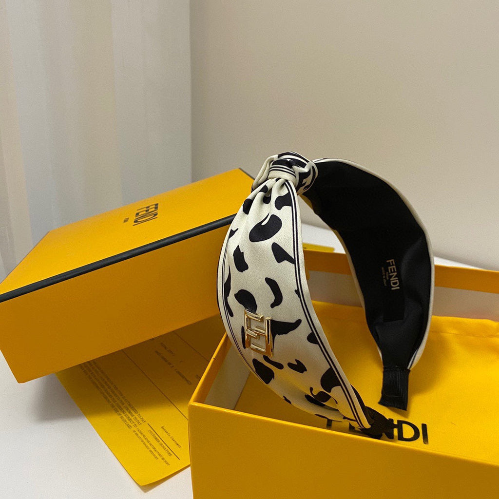 Luxury Hair Band Fendi 032