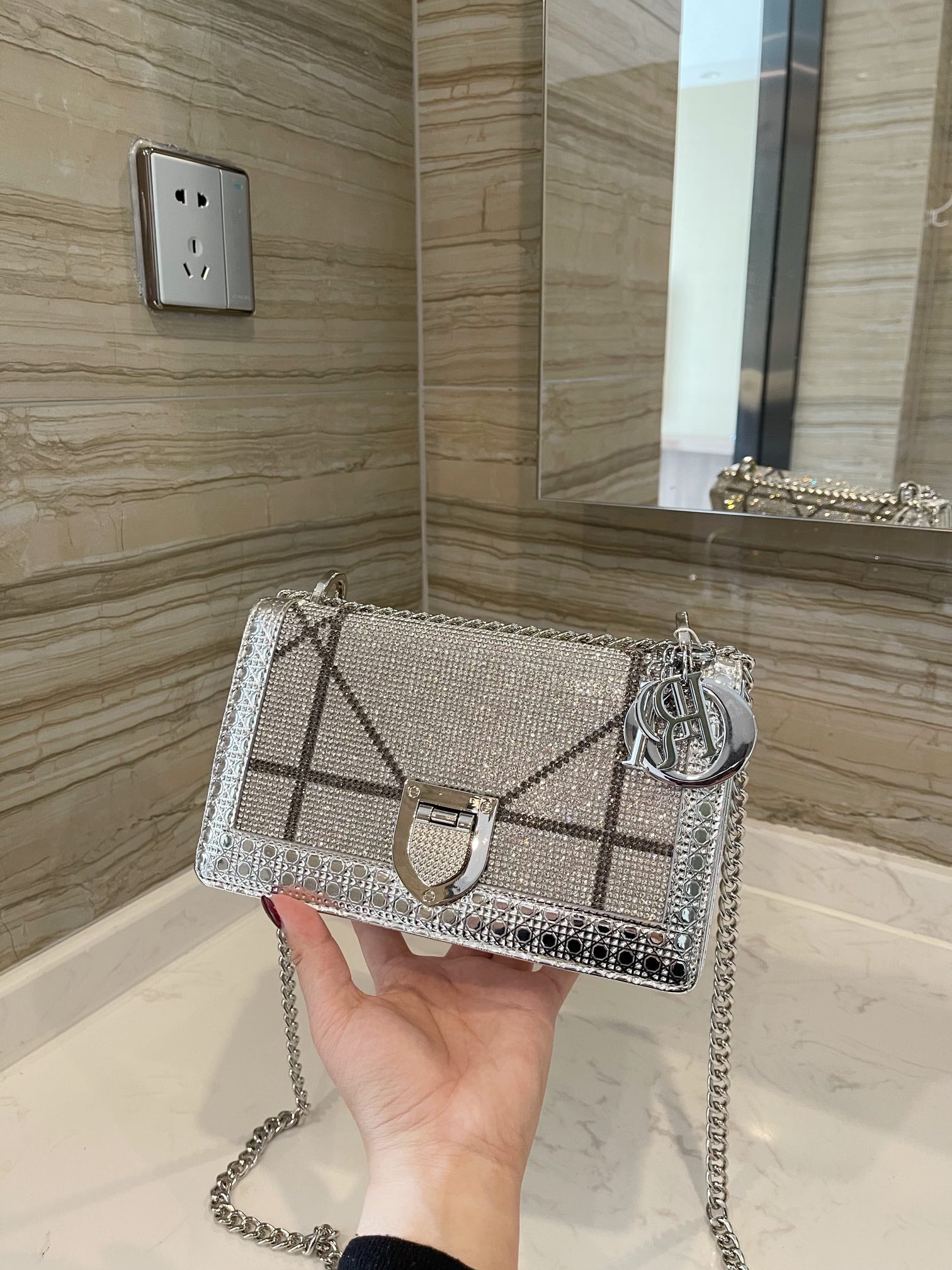 Designer Handbags dior 056
