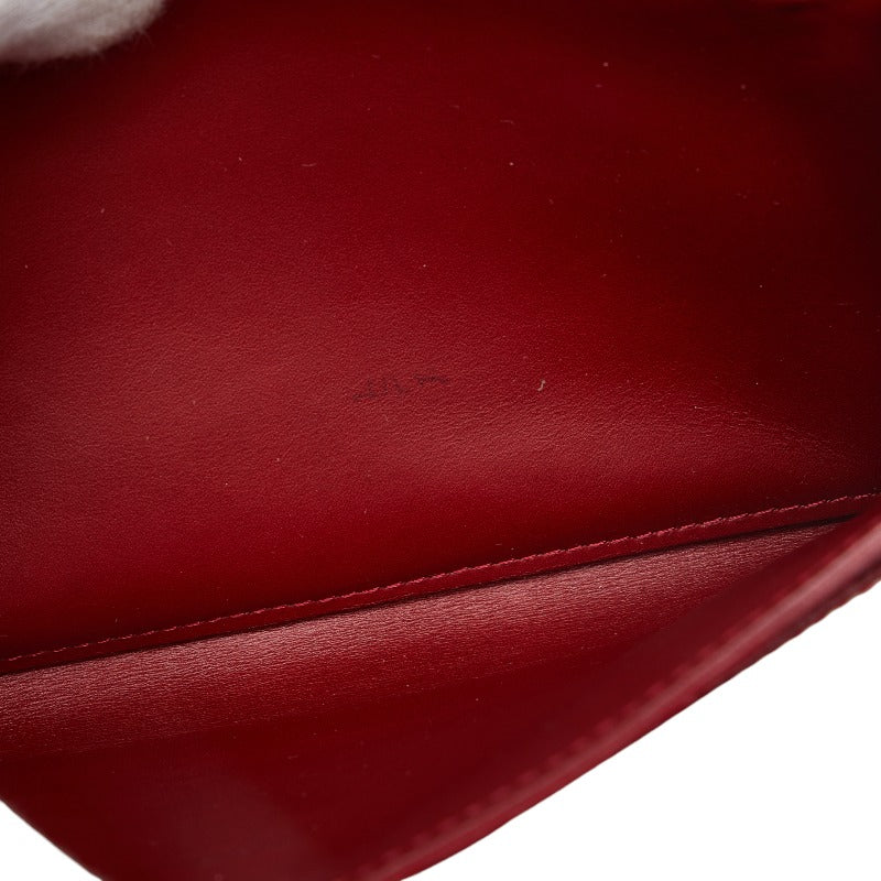 Louis Vuitton Sarah Long Wallet in Vernis Red M93530