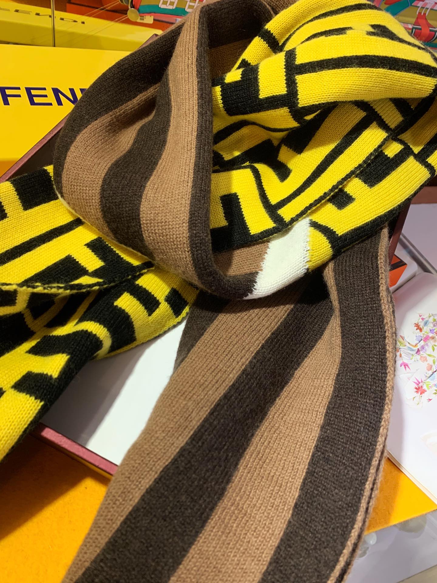 Luxury Fendi  Scarf 008