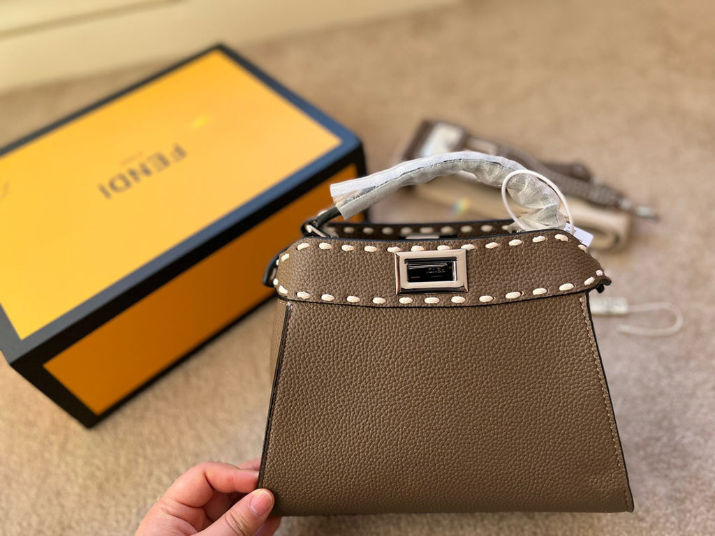 Luxury  Bags Fendi 249