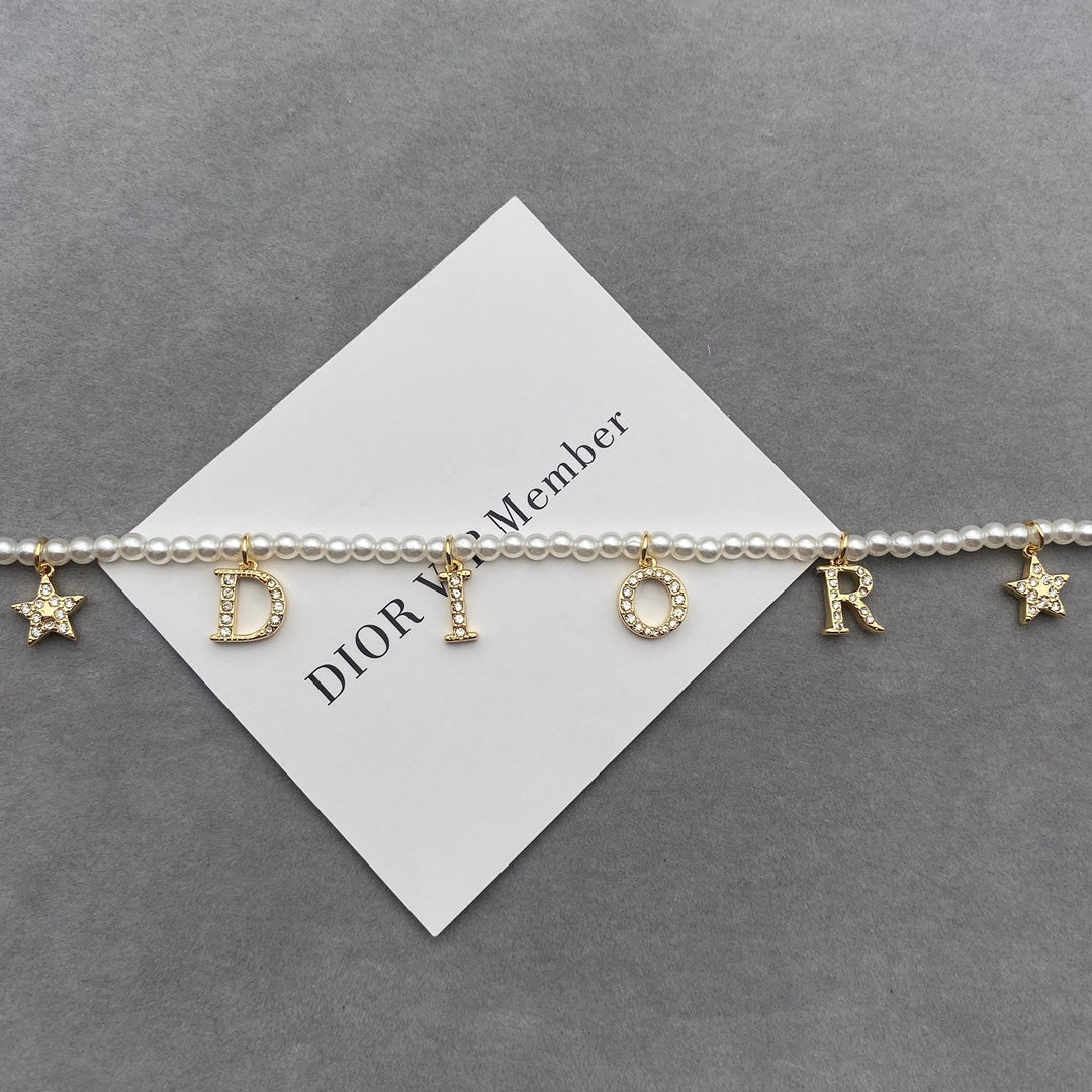 BG - Holiday Necklace dior005
