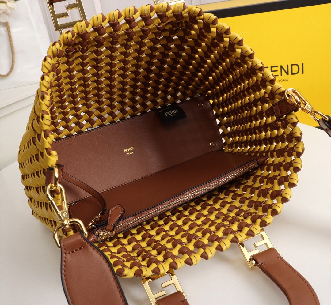 Luxury  Bags Fendi 016