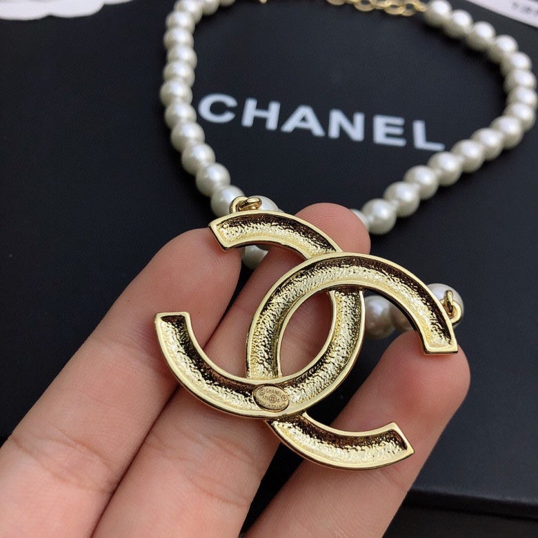 BG - Holiday Necklace chanel025