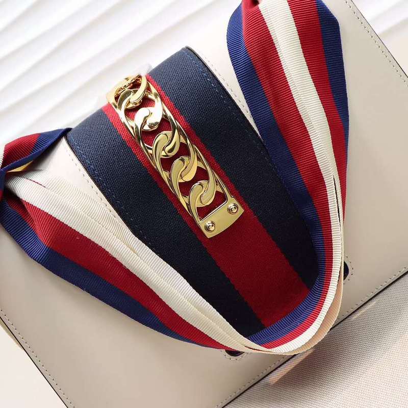 GGG - Bags District - 516