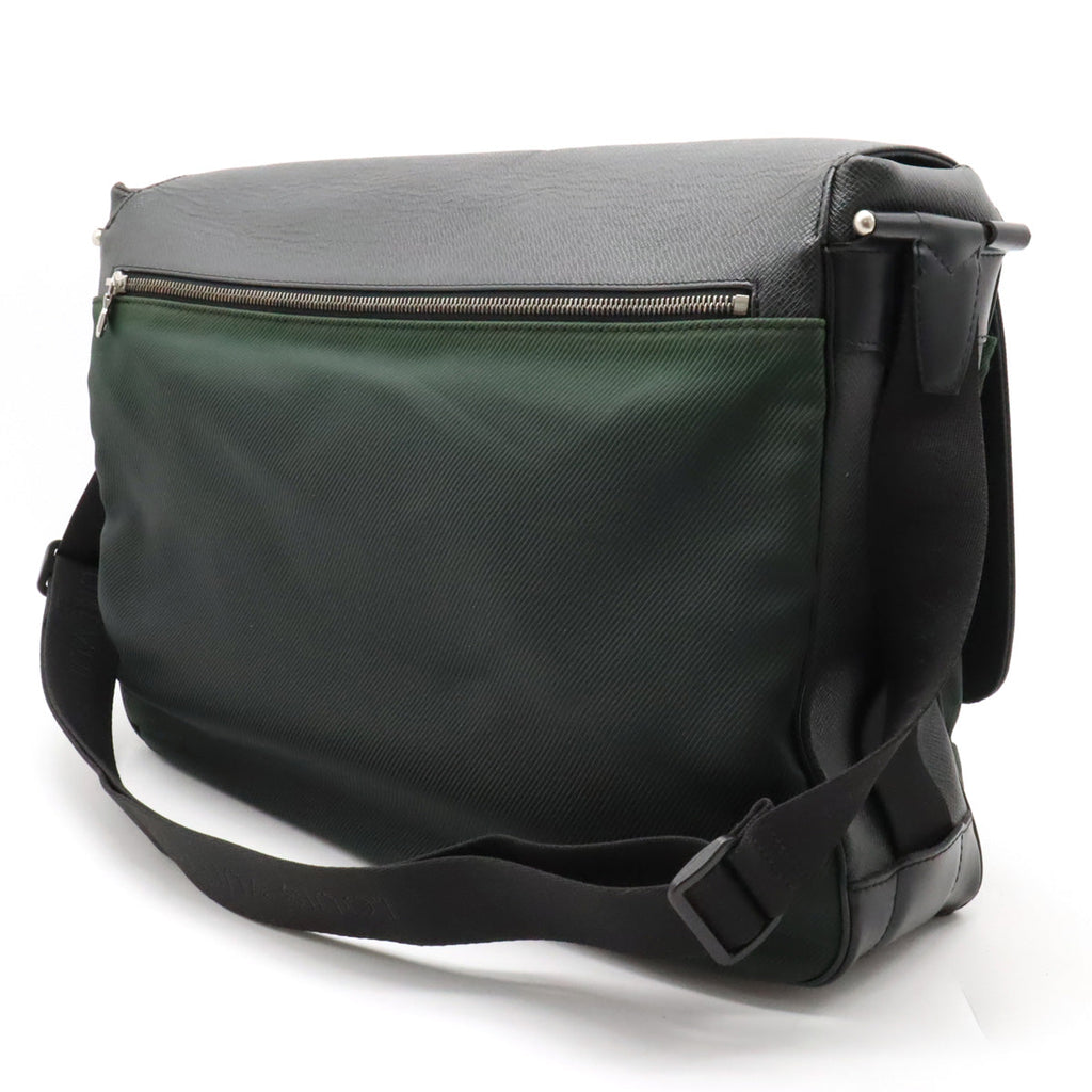 Louis Vuitton Louis Vuitton Tyga Delso Messenger Bag Black M30162